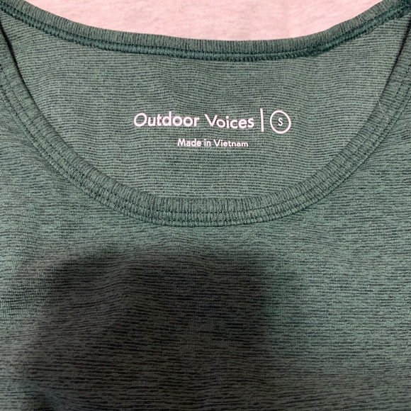 Green Outdoor Voices Springs Leggings + Athena Top - Picture 3 of 6